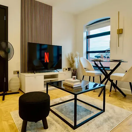 Canal Side Luxury In Centre Sleeps 3 Lejlighed