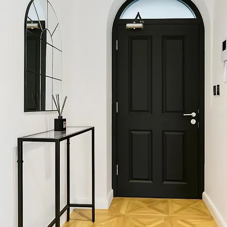 Canal Side Luxury In Centre Sleeps 3 * Leeds (West Yorkshire)