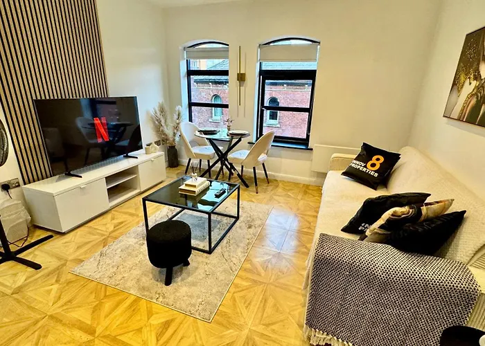 Canal Side Luxury In Centre Sleeps 3 Апартаменти